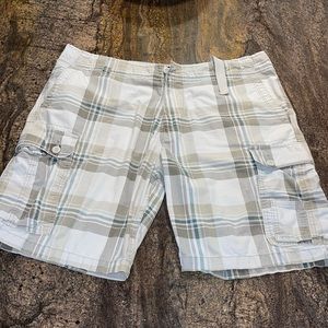 OP Men’s 42‎ waist cargo shorts